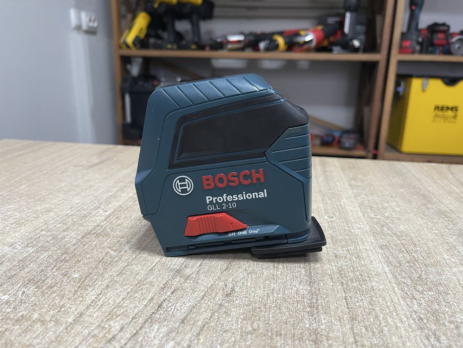Bosch GLL 2-10 / лінійний лазерний рівень Бош