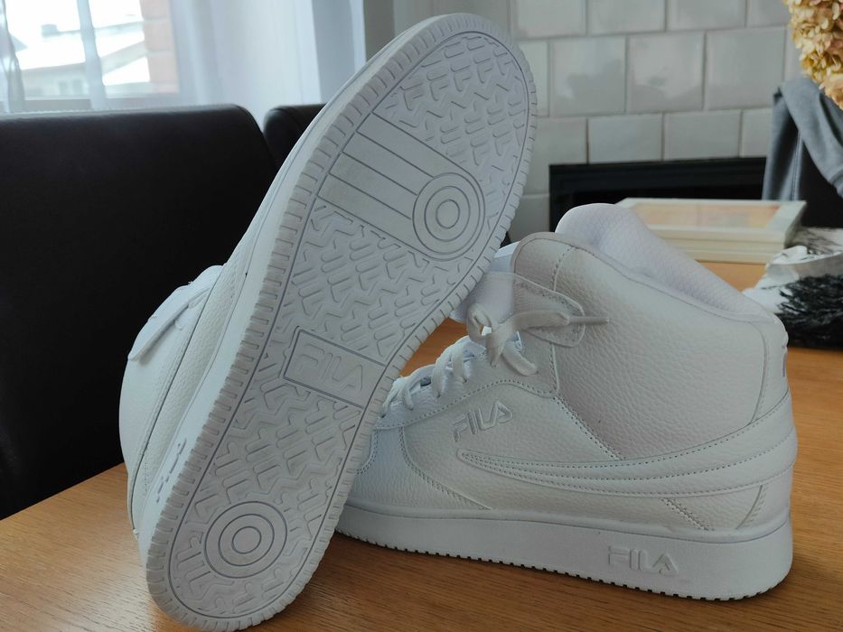 Buty Fila roz 46 nowe skóra białe
