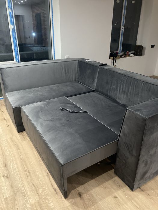 Диван 1,8 на 2,7