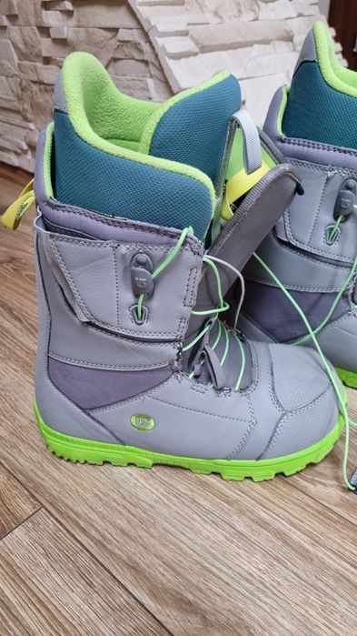 Męskie snowboardowe buty Burton Moto roz.  42