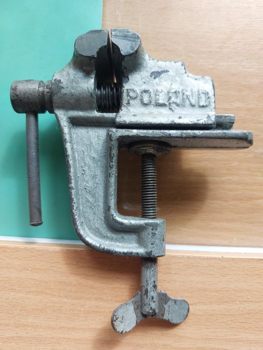 Polskie imadło modelarskie małe.