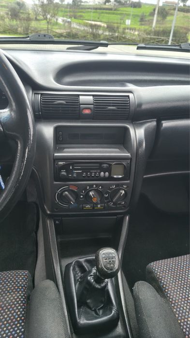 Opel Astra 1.4 Gasolina