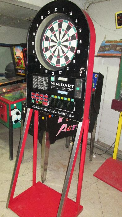 Máquina de setas ( dardos ) com suporte toda original