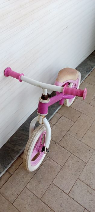 BICICLETA Equilíbrio Criança  2 Fotos.