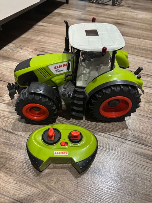 Traktor zdalnie sterowany Claas Axion pilot