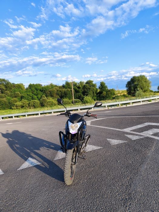 Продам мотоцик Lifan CityR 200