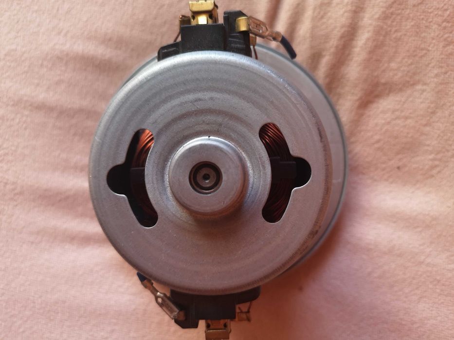 Silnik do okurzacza Zelmer-Bosch 1850 W PHK 230 V 50-60 Hz Class 155