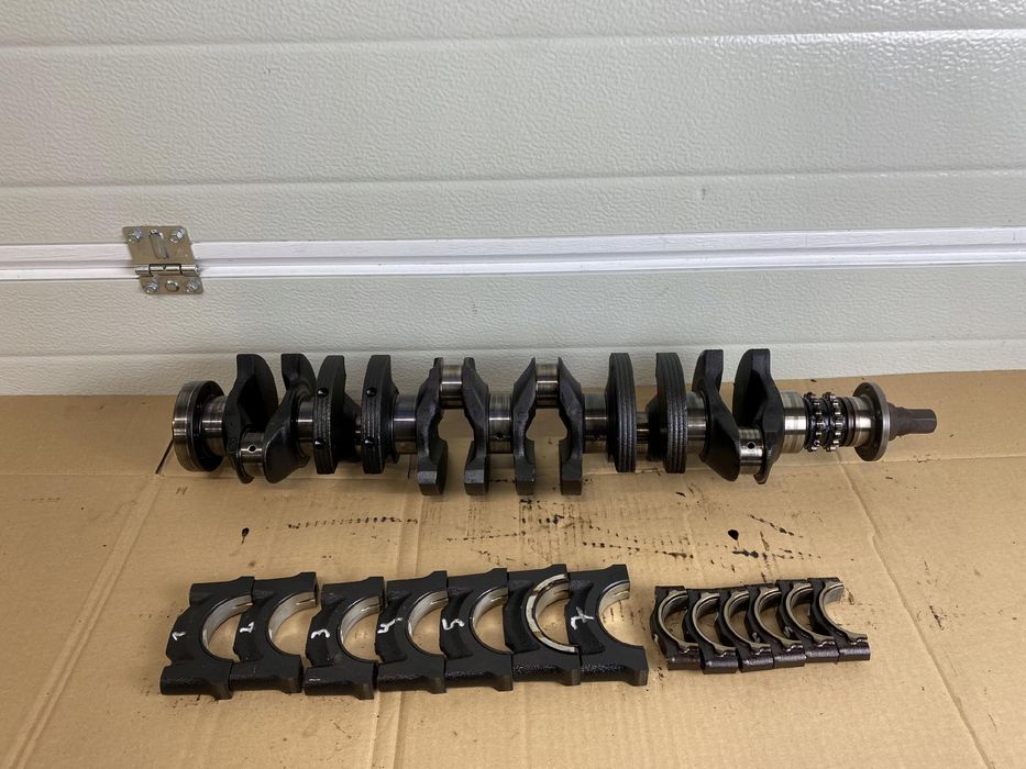 BMW E39 523I 2.5 M52 Wał Korbowy Stopki Panewki