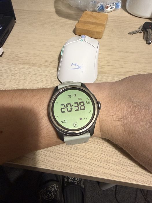 TicWatch Pro 5 Enduro