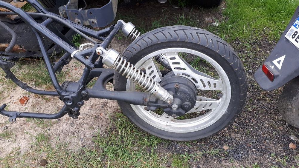 honda vt 500 części rama dyfer koła przód