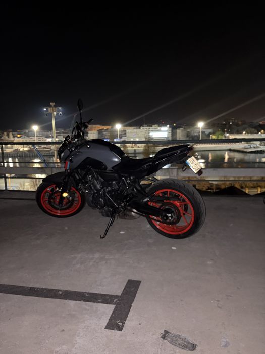 Yamaha Mt-07 - A2 livrete