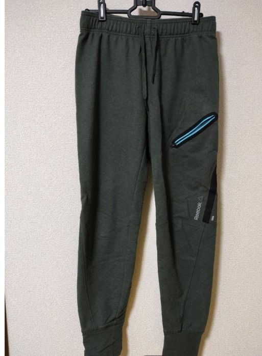 Спортивные штаны