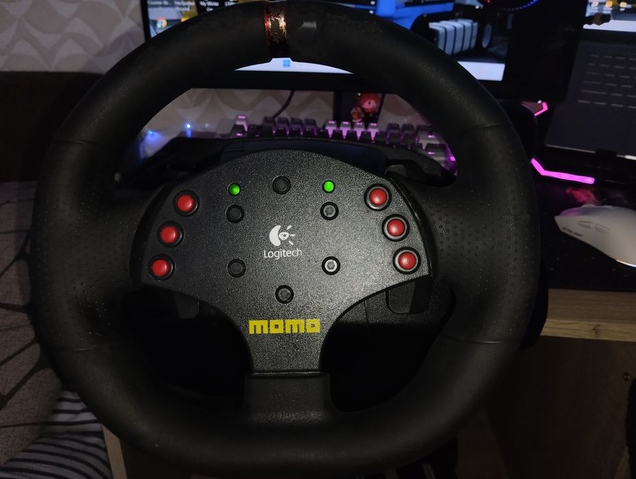 Logitech momo racing 900⁰: 3 500 грн. - Джойстики, геймпади Золотоноша ...