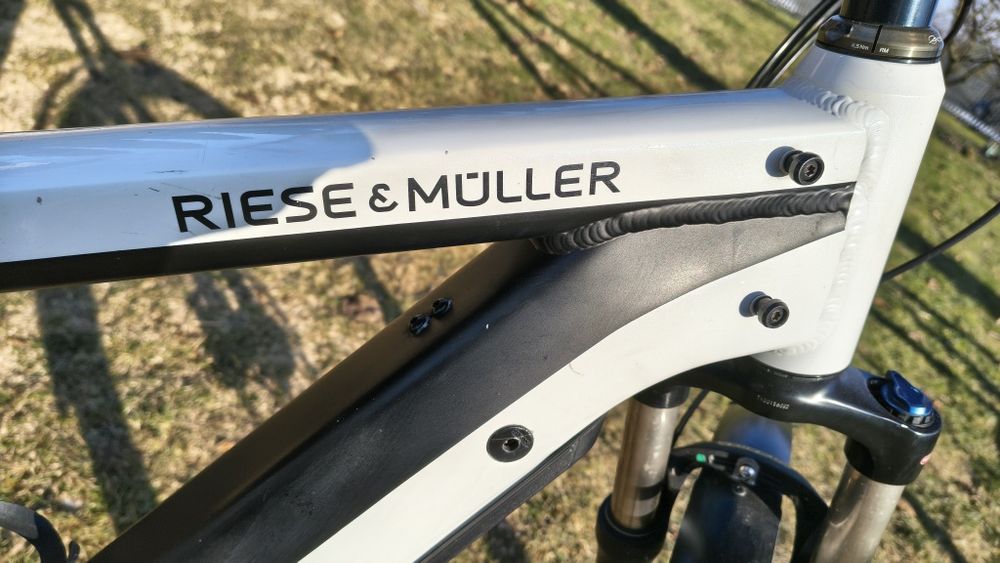 Rower elektryczny Riese & Muller, oświetlenie, silnik Bosch CX