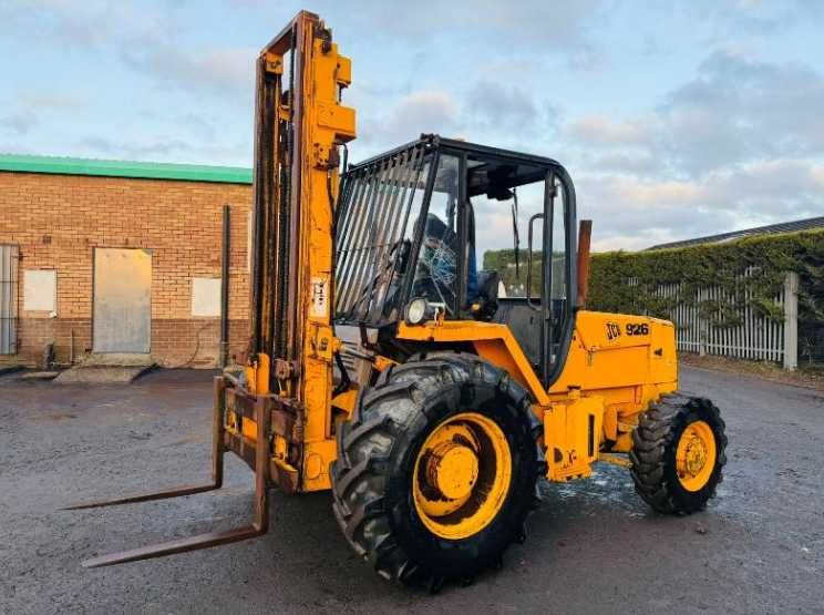 Вилочний навантажувач погрузчик JCB 926 повний привід 4х4 , 5,5 метра