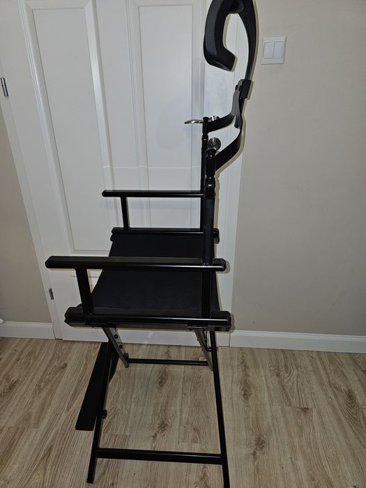 Krzesło do wizażu Inglot