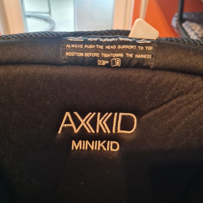 Fotelik Axid Minikid 8 gwiazdek