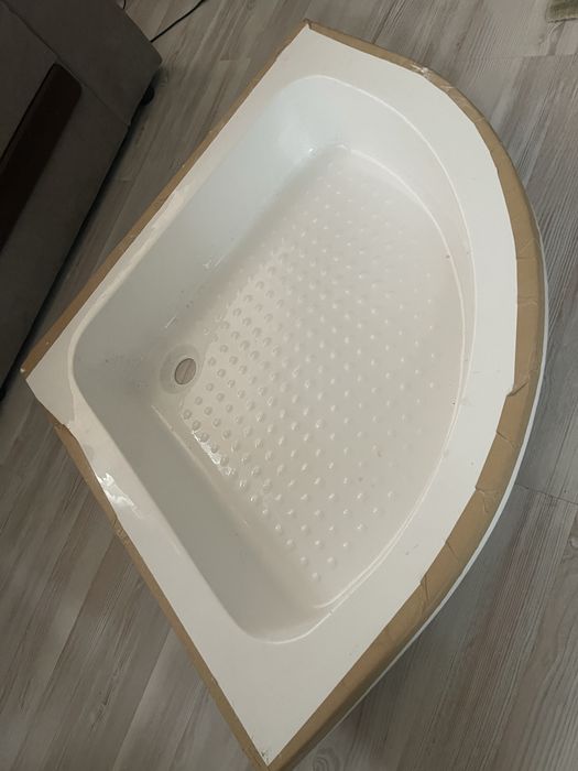 Продаж піддону для душу