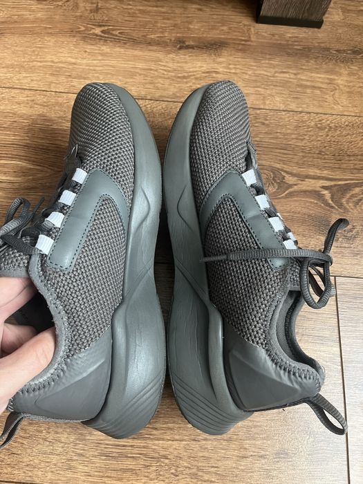 Кросівки  жіночі Puma 40р. 26.5см.