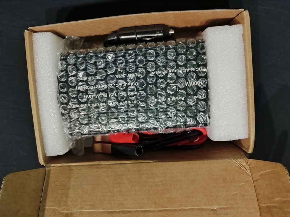 Інвертор 12 на 220 Foval 1000w чистий сінус