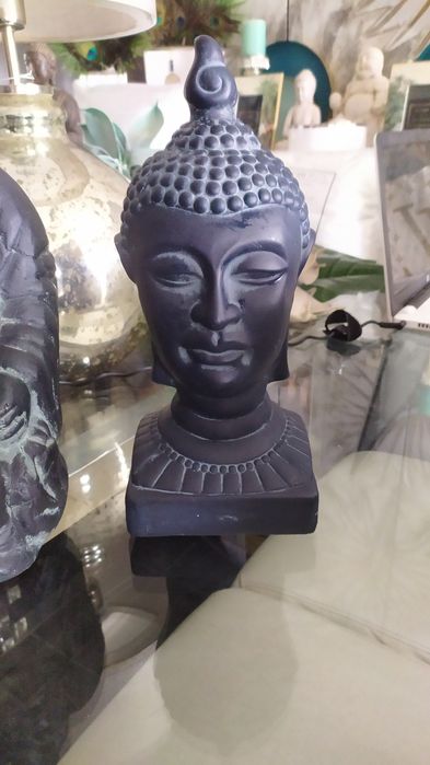 NOVO: figuras buda (últimas 2 peças)