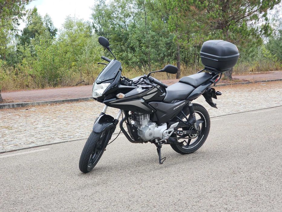 CBF 125 de 2011 - muito económica