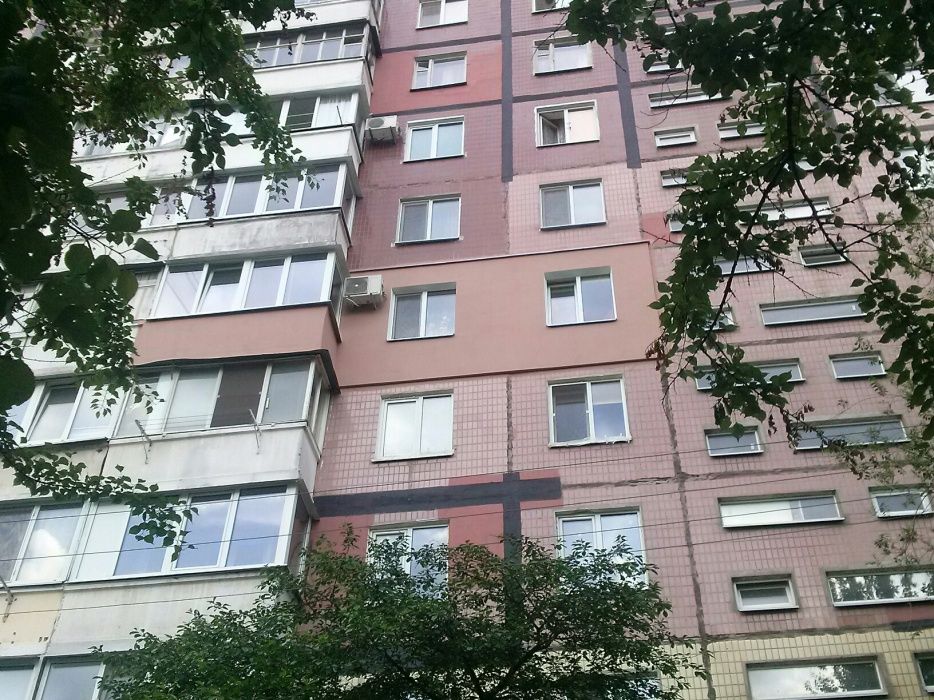 Утепление домов, квартир и ремонт межпанельных швив