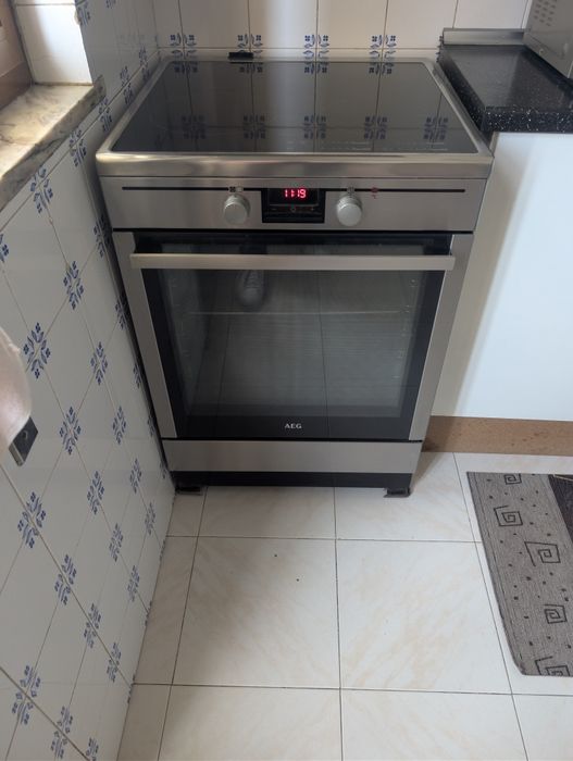 Fogão AEG com ventilação