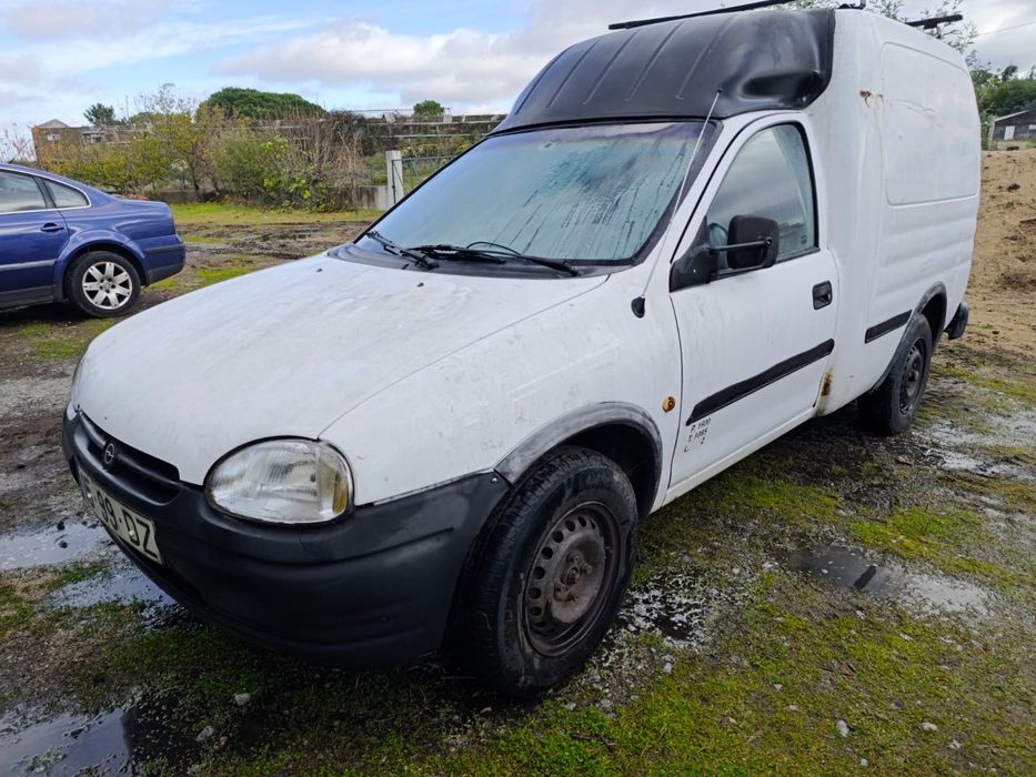 Opel combo 1.7 td motor isuzu ano 1994 para peças td  Material disponí