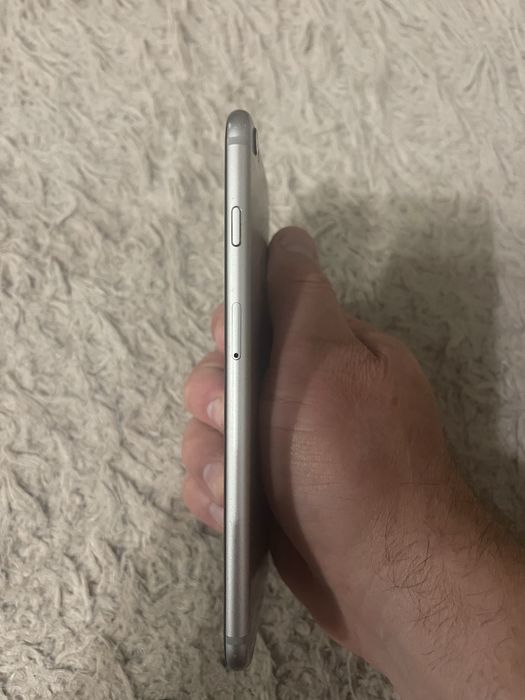 Продам iPhone 6s Plus