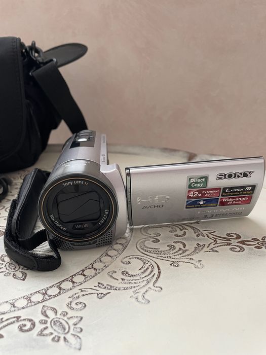 Відеокамера SONY HDR-CX 130