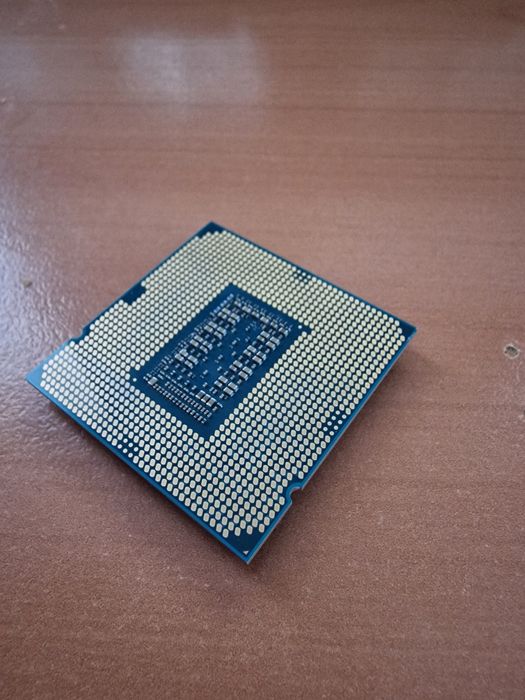 CPU i7 11700KF з дефектом