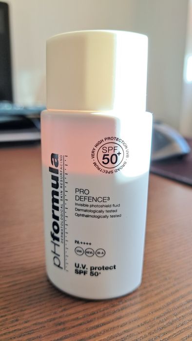 pHformula SPF 50 PRO DEFENCE