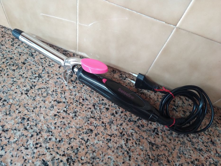 Modelador Tenacilha de cachos cabelo cabeleireiro casa quarto vivenda.
