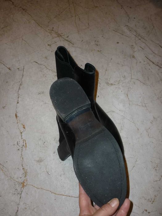 Clarks skórzane botki