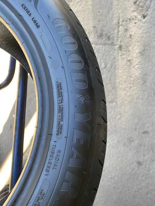Шини нові 215/55/17 - 4шт Goodyear EfficientGrip P2