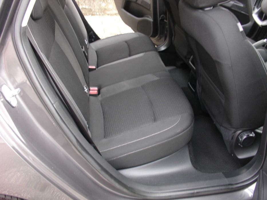 citroen c4 blue hdi