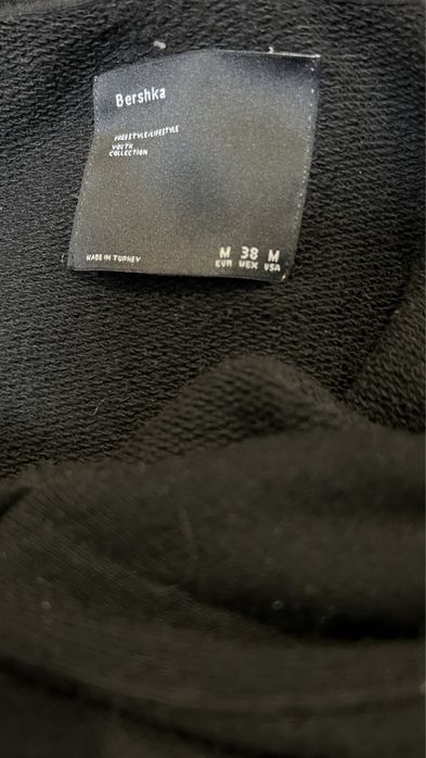 Худі Bershka