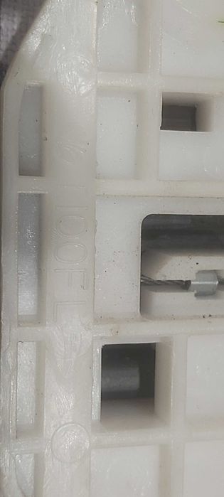 Стеклоподемник  на Ланос