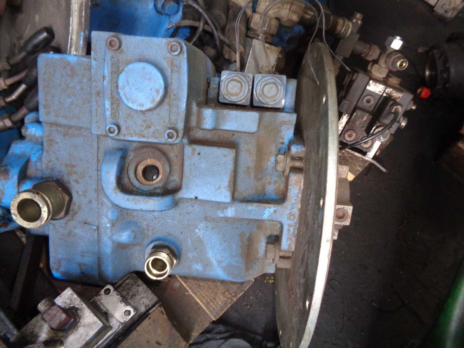 Pompa hydrauliczna POCLAIN Hydraulics wózek , ładowarka