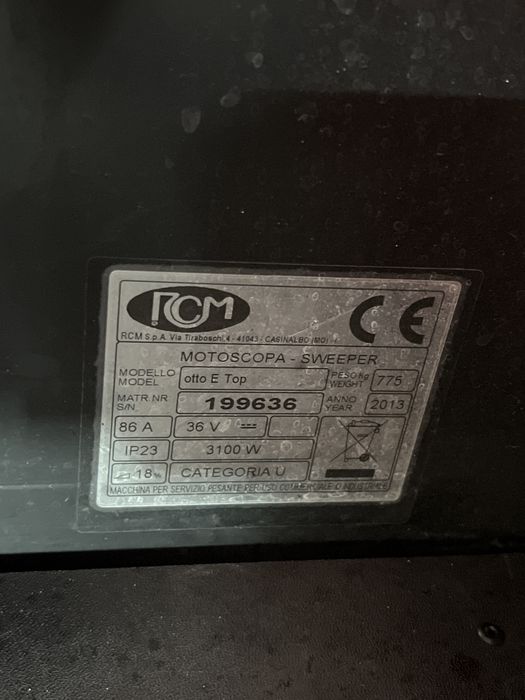 Підмітальна машина RCM otto E top karcher