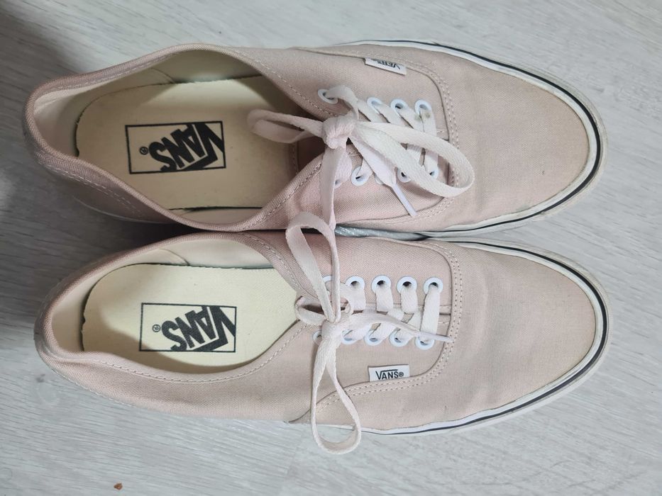 Sapato homem Vans tamanho 42 creme