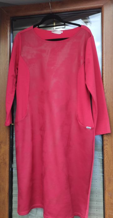 Sukienka czerwona, świąteczna rozm. 46