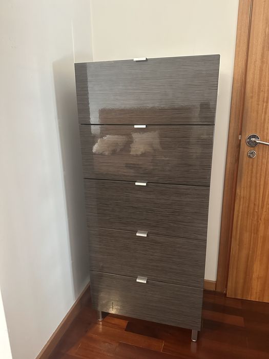 Comoda de 5 gavetas - IKEA