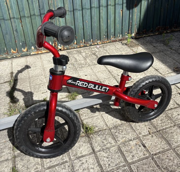 Bicicleta aprendizagem Chicco Red-Bullet.