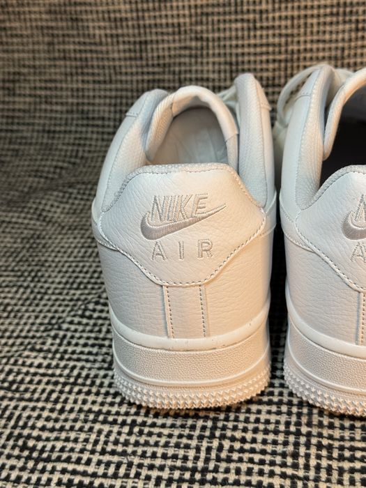 Nike Air Force 1 brancos