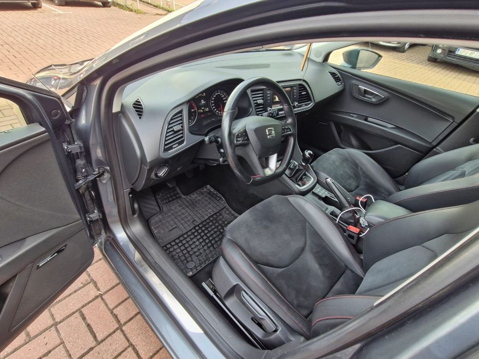 Seat Leon FR 2.0TDI 215HP Zadbany