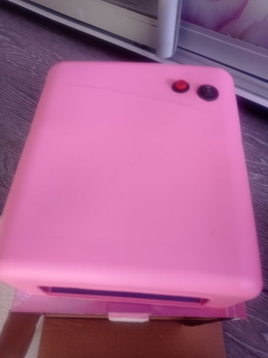 Лампа для манікюру