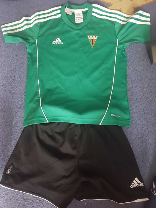 Stroje sportowe chlopiece