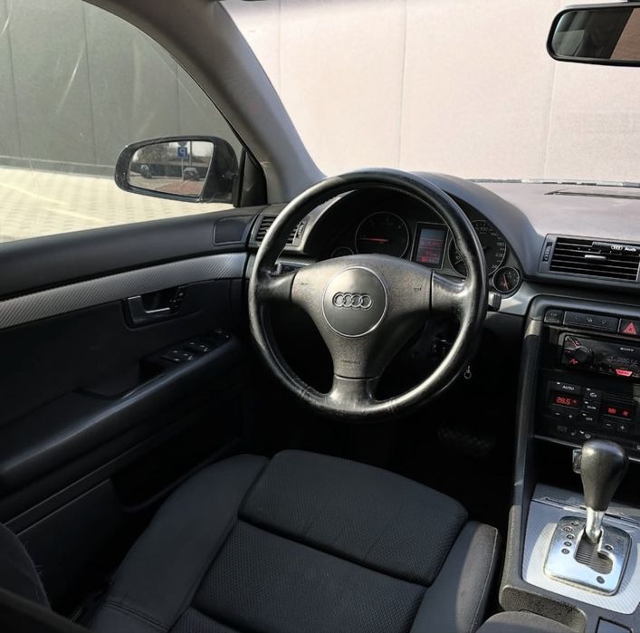 Универсал Audi a4